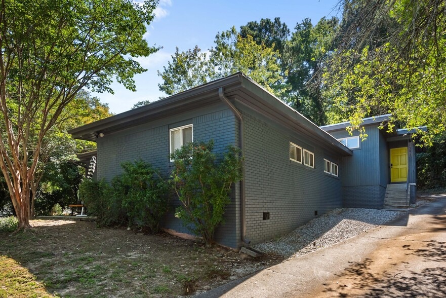 More Photos Of 1393 Markan Dr NE, Atlanta Multifamily For Sale