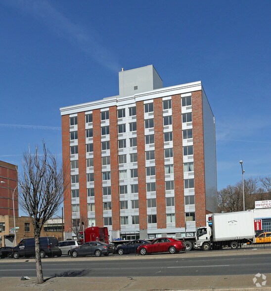 More Photos Of 52-07 Queens Blvd, Woodside Apartments For Lease