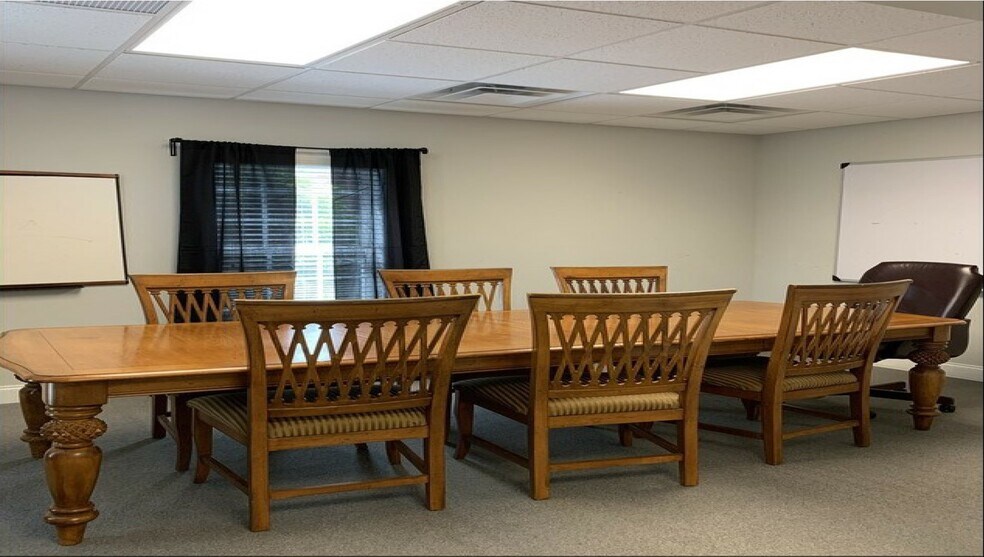 More Photos Of 4729 Peachtree Industrial Blvd, Berkeley Lake Medical For Lease