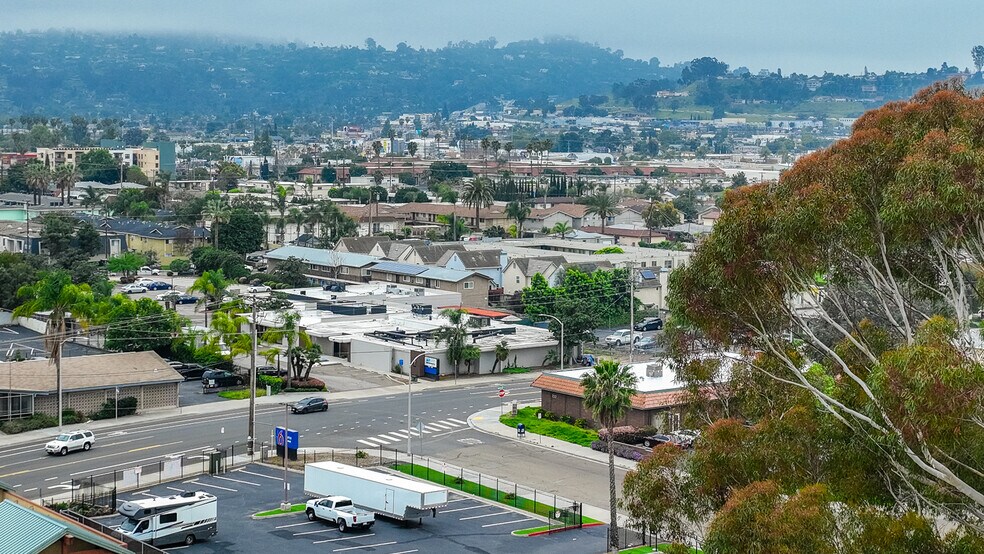 More Photos Of 225 W Madison Ave, El Cajon Medical For Lease