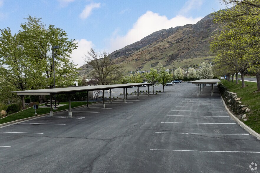 More Photos Of 6440 S Wasatch Blvd, Salt Lake City Office For Lease