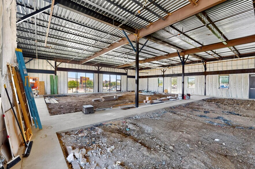 More Photos Of 8500 Olympus Blvd, Irving Office For Sale