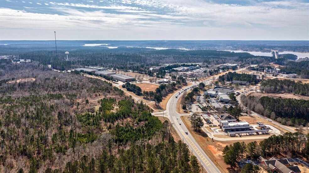 More Photos Of 1045 Commerce Dr, Greensboro Land For Sale