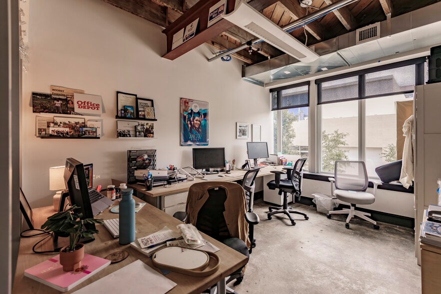 More Photos Of 313 Datura St, West Palm Beach Loft Creative Space For Lease