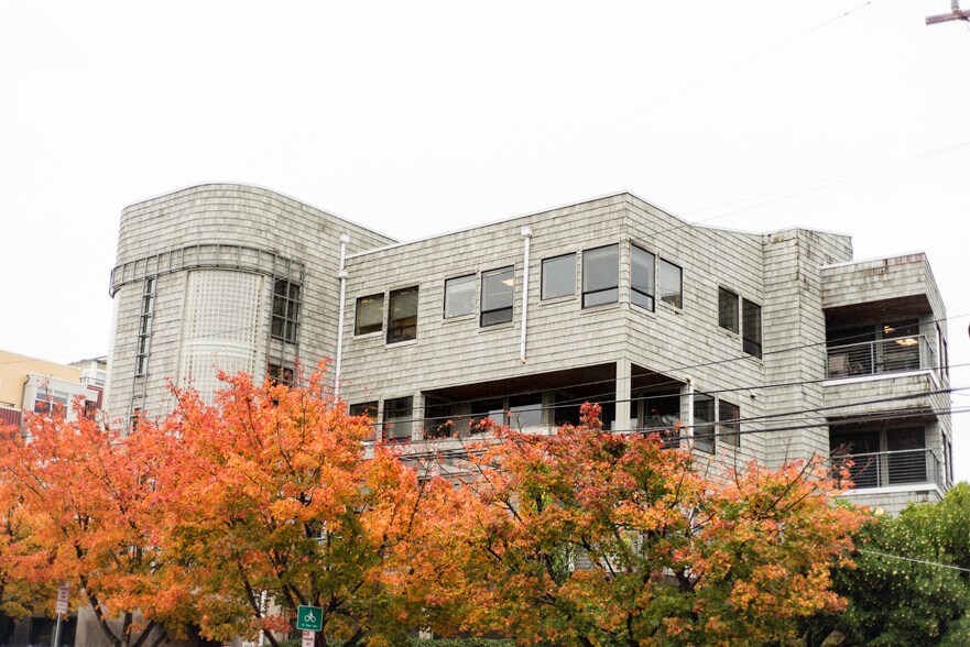 Primary Photo Of 4010 Stone Way N, Seattle Office For Lease