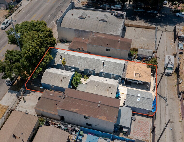 More Photos Of 10311-10315 S Figueroa St, Los Angeles Apartments For Sale
