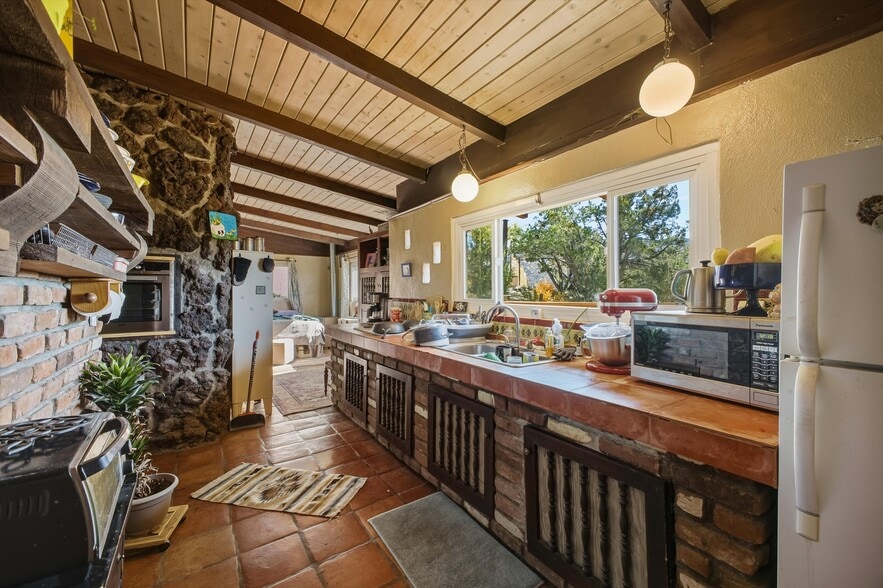 More Photos Of 24 Matisse Rd NE, Albuquerque Apartments For Sale