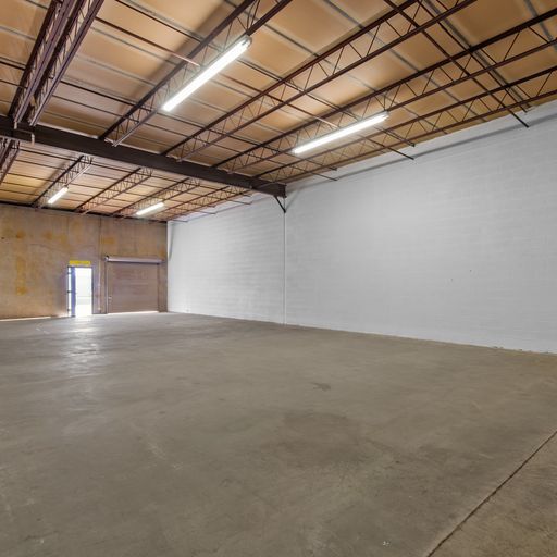 More Photos Of 2703 W Industrial Ave, Midland Warehouse For Lease