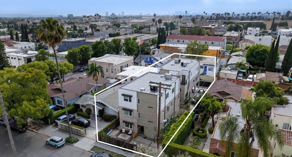 More Photos Of 961 N St Andrews Pl, Los Angeles Apartments For Sale