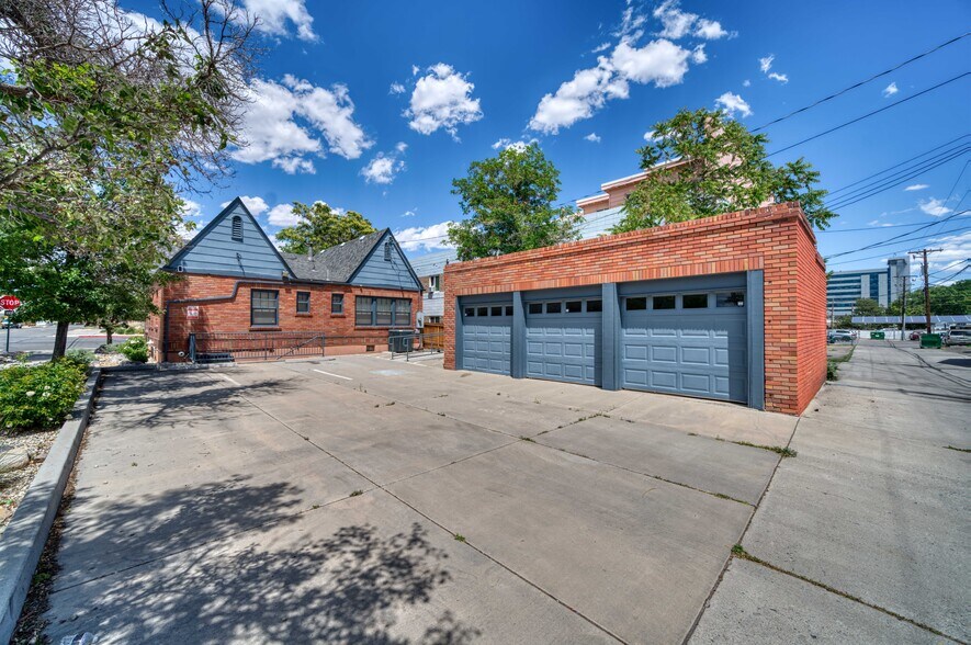 More Photos Of 804 Mill St, Reno Medical For Sale