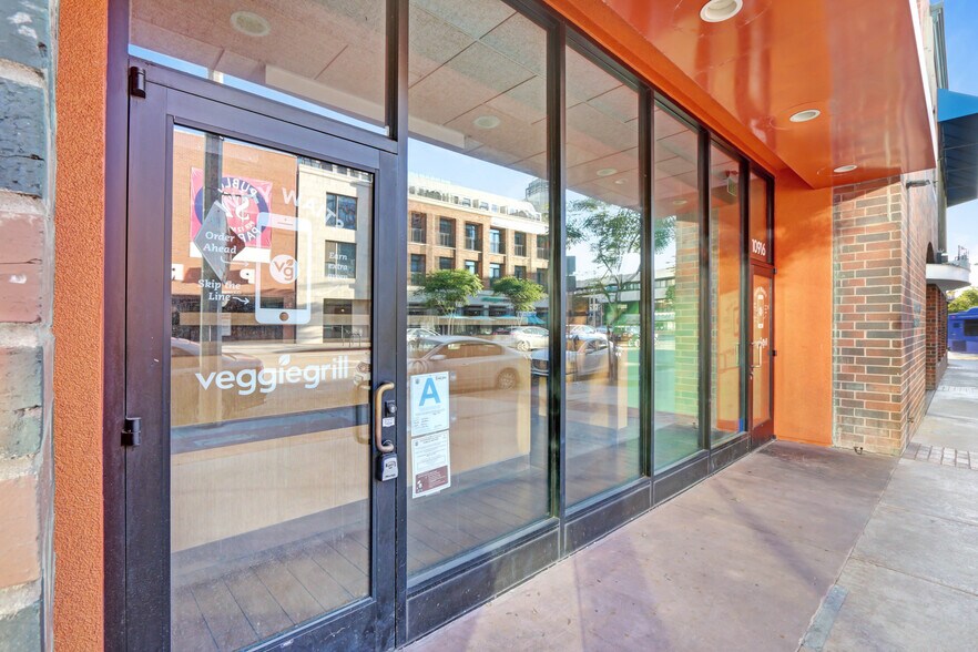 More Photos Of 10904-10936 Lindbrook Dr, Los Angeles Restaurant For Lease