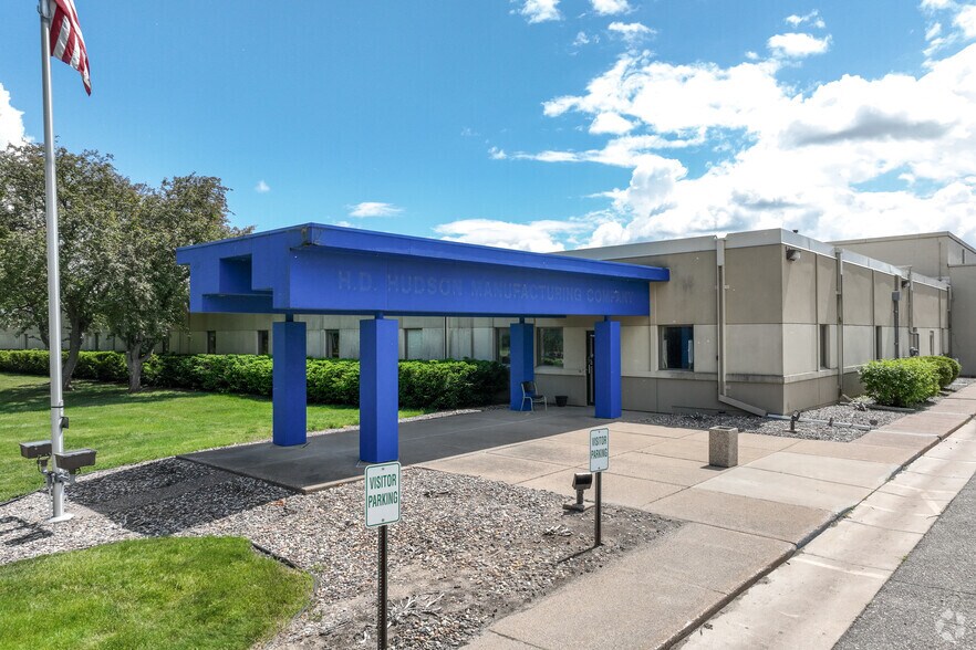 Primary Photo Of 800 E 10th St E, Hastings Manufacturing For Lease