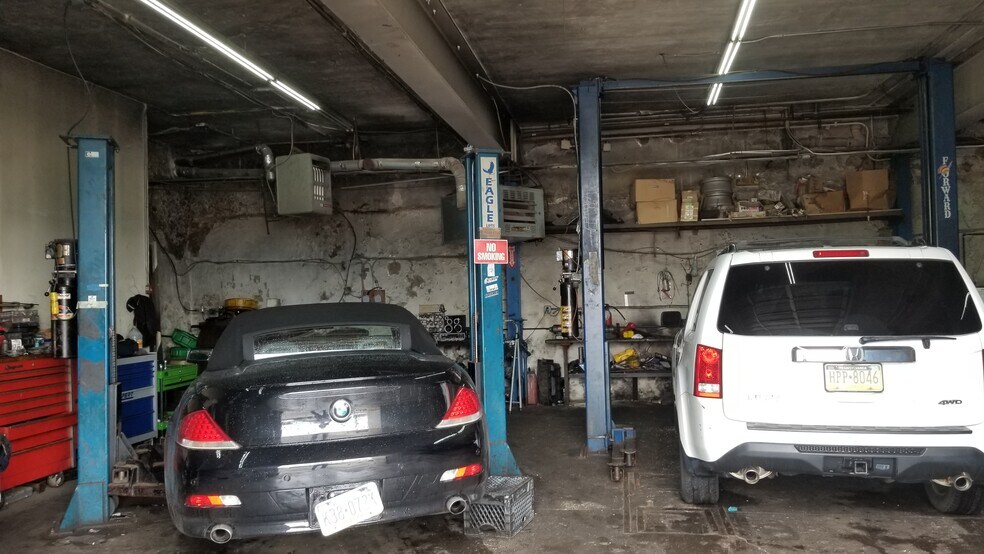 More Photos Of 601 West Ave, Jenkintown Post Office For Sale