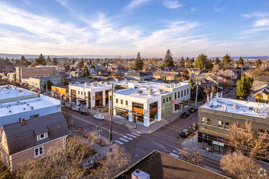 More Photos Of 1733 NE Alberta St, Portland Office For Lease