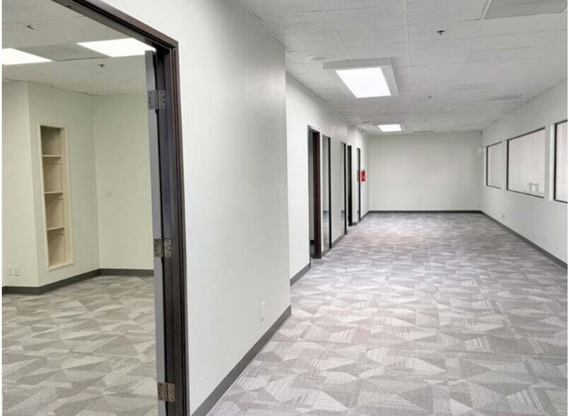 More Photos Of 6969 Corte Santa Fe, San Diego Warehouse For Lease