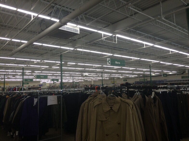 More Photos Of 3135-3159 Dixie Hwy, Erlanger Unknown For Lease