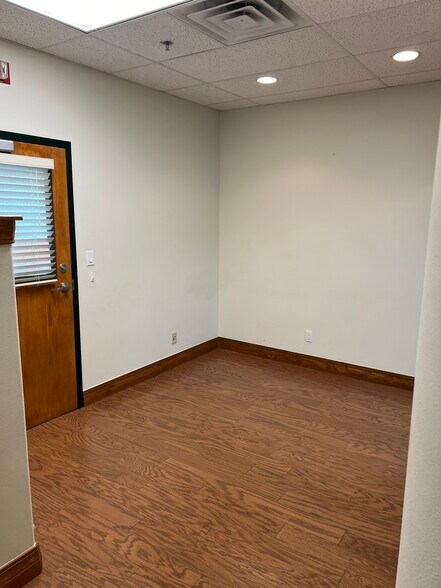 More Photos Of 69 Edwards Access Rd, Edwards Office For Lease