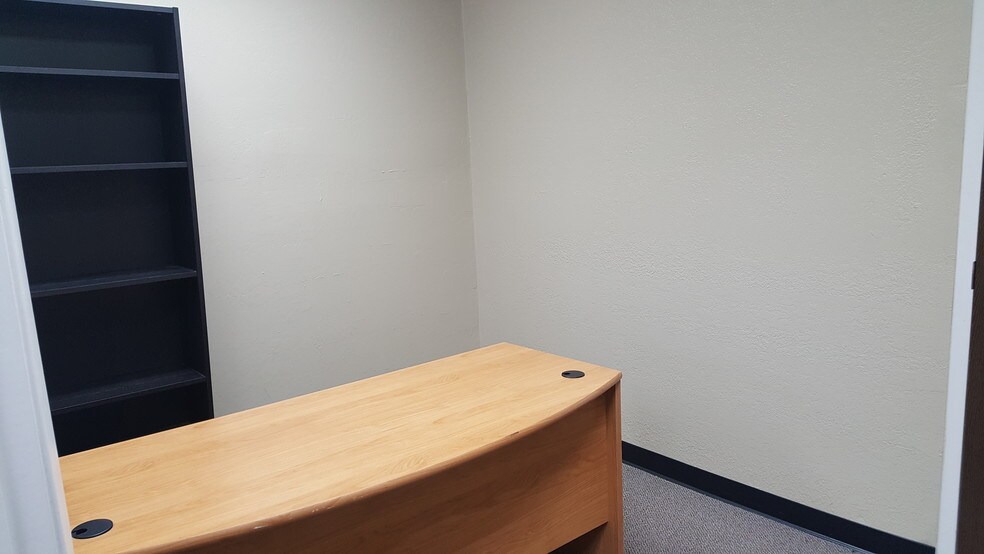 More Photos Of 4047-4049 1st St, Livermore Office For Lease