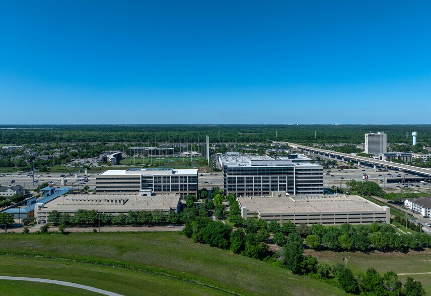 More Photos Of 15011 Katy Fwy, Houston Office For Sale