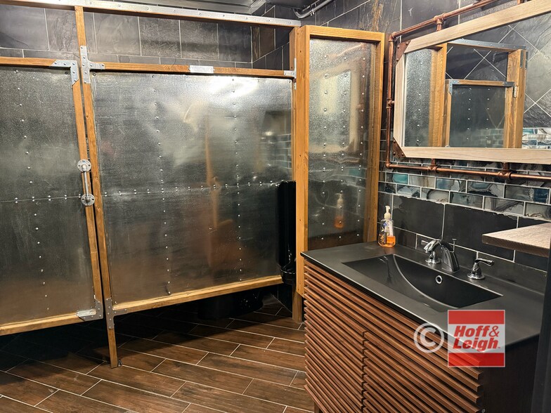 More Photos Of 2115 W 14th Ave, Denver Service For Sale