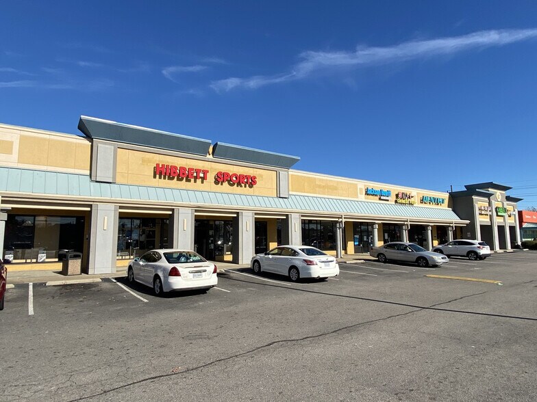 More Photos Of 2300-2378 E Little Creek Rd, Norfolk Storefront For Lease