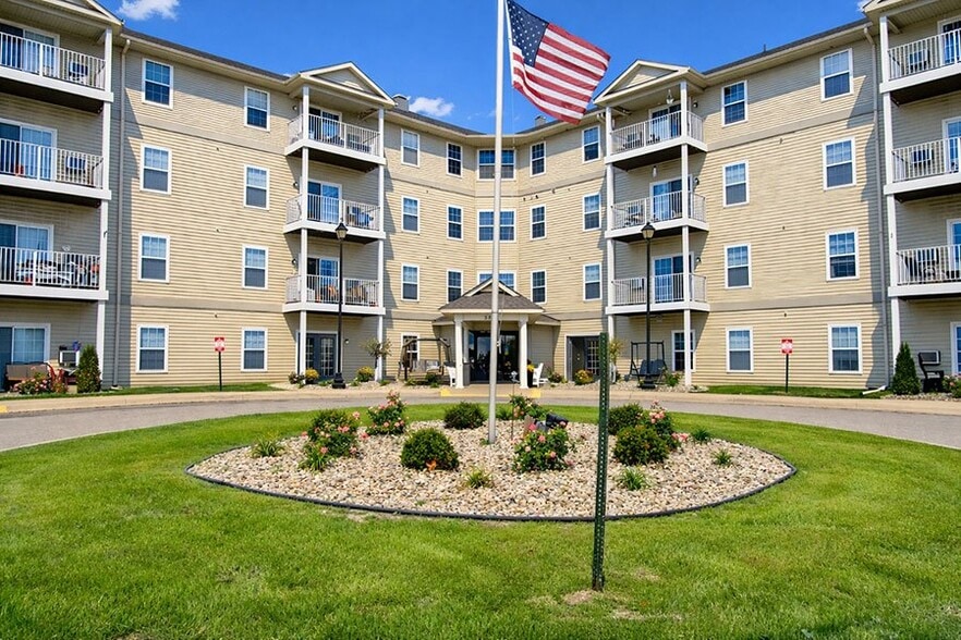 More Photos Of 3345 Military St, Port Huron Apartments For Sale