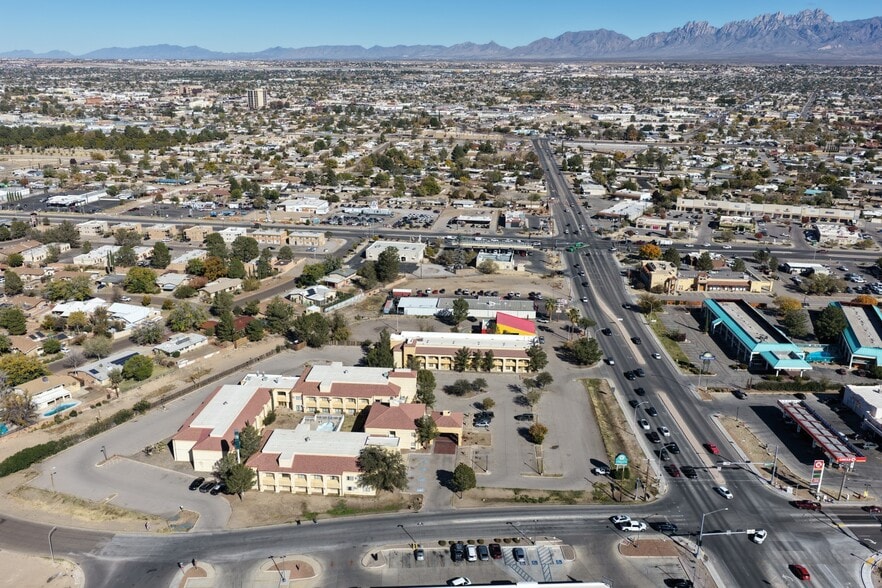 More Photos Of 790 Avenida de Mesilla, Las Cruces Hotel For Sale