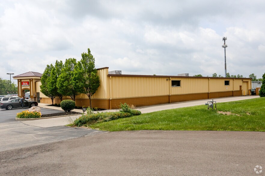 More Photos Of 9125-9181 N Dixie Dr, Dayton Flex For Lease