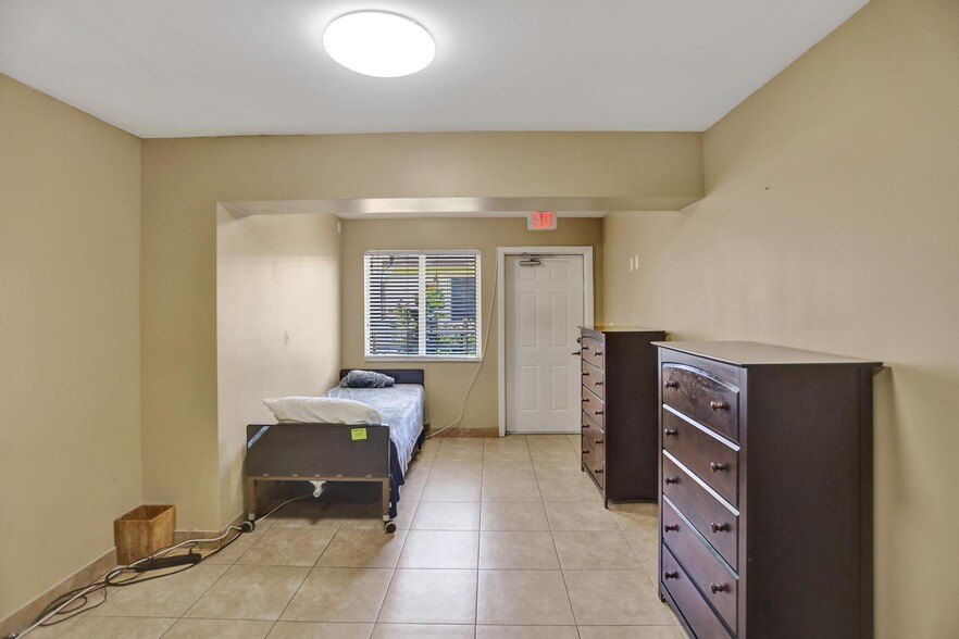 More Photos Of 1722 Madison St, Hollywood Assisted Living For Sale