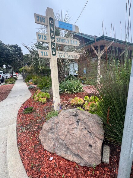 Primary Photo Of 713 Carmel St, Santa Cruz Freestanding For Sale