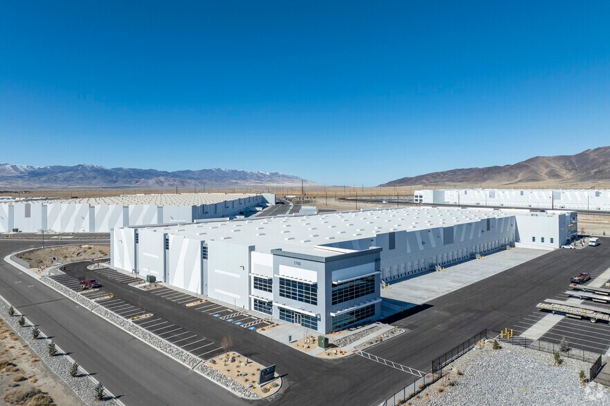 More Photos Of Nevada Pacific Hwy, Fernley Unknown For Lease