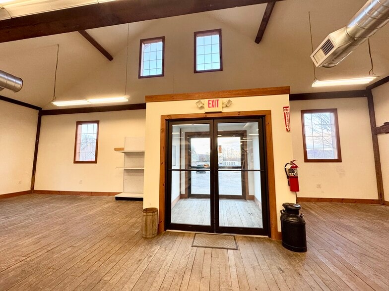 More Photos Of 75 VT-123, Westminster Restaurant For Sale