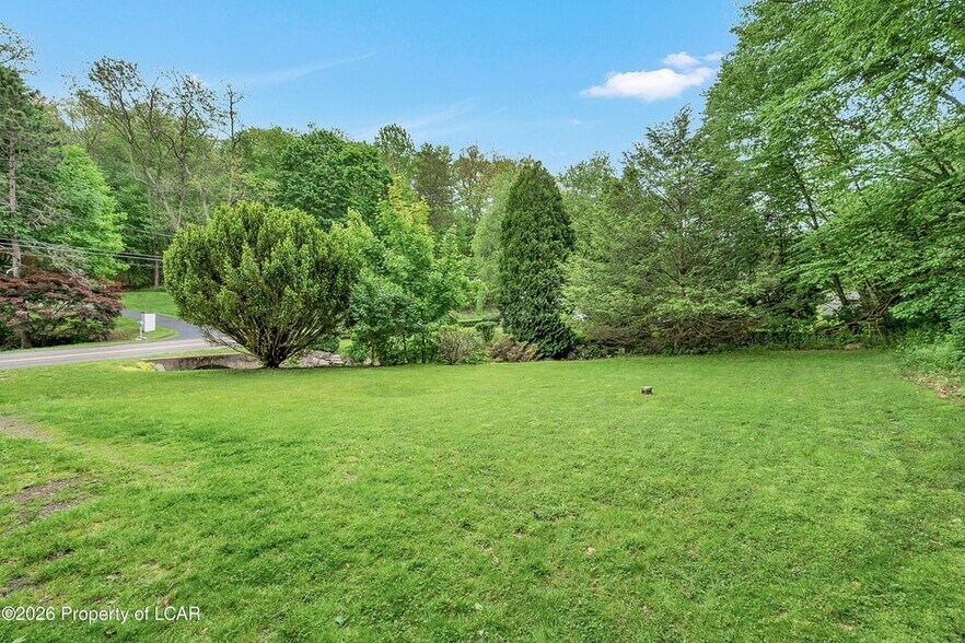 More Photos Of 7974-7976 Main St, Shickshinny Apartments For Sale