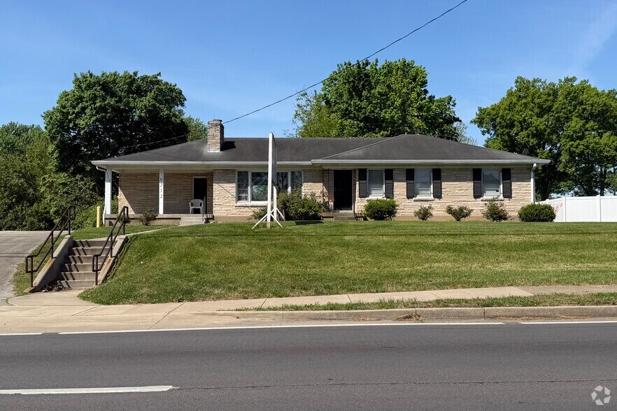 More Photos Of 9212 Preston Hwy, Louisville Office For Sale