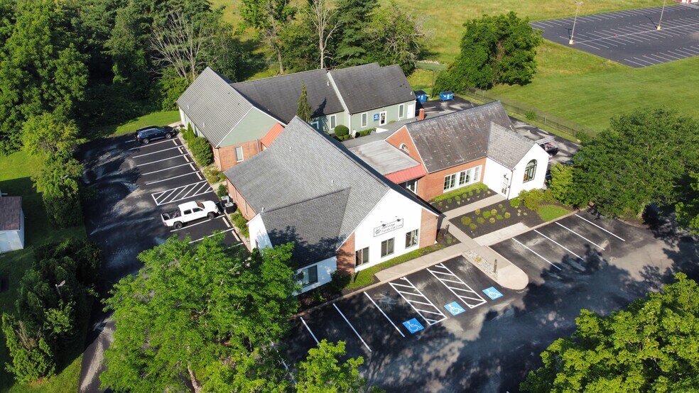 More Photos Of 174 N Main St, Dublin Office For Lease