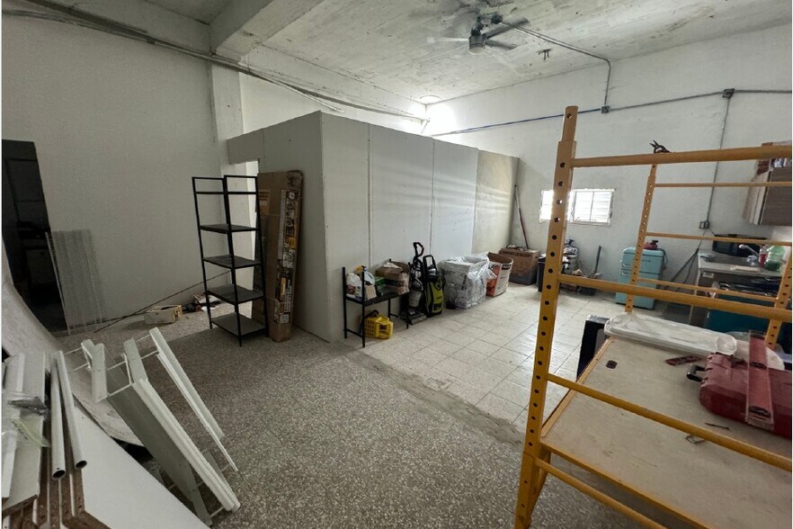 More Photos Of Km 0.2 Carr 887, Carolina Warehouse For Sale