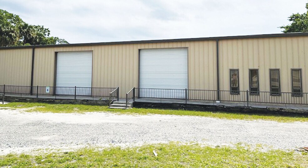 More Photos Of 3606 U.S. 441, Okeechobee Warehouse For Lease