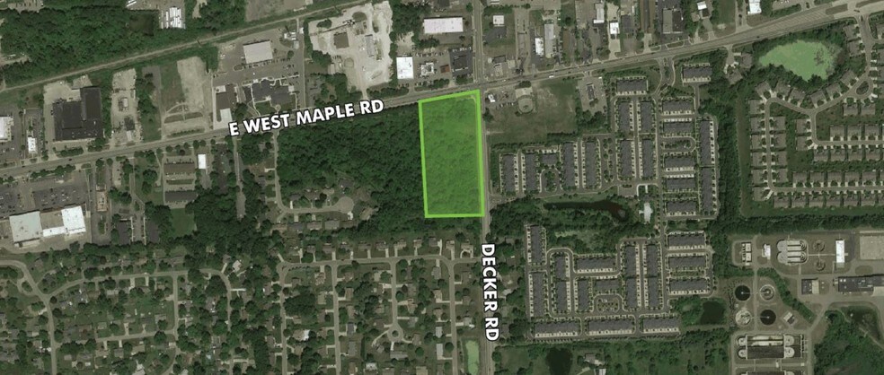 Primary Photo Of 0 E West Maple Rd, Walled Lake Land For Sale
