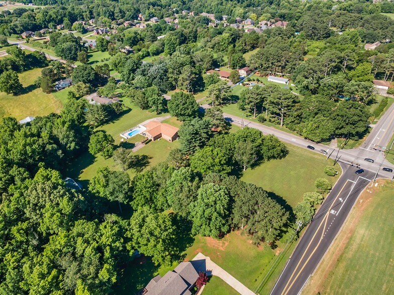 More Photos Of 1495 Jeff Rd NW, Huntsville Specialty For Sale