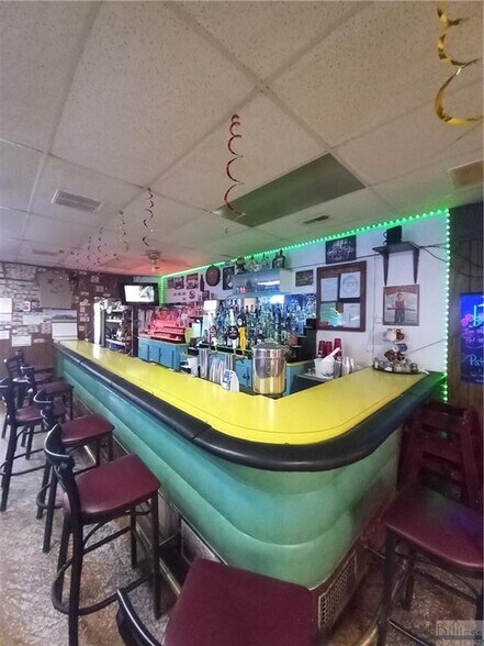 More Photos Of 114 Main St, Roundup Casino For Sale