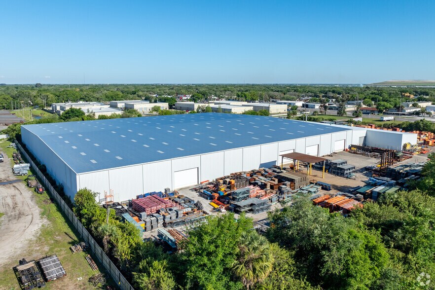More Photos Of 5210 Causeway Blvd, Tampa Manufacturing For Lease