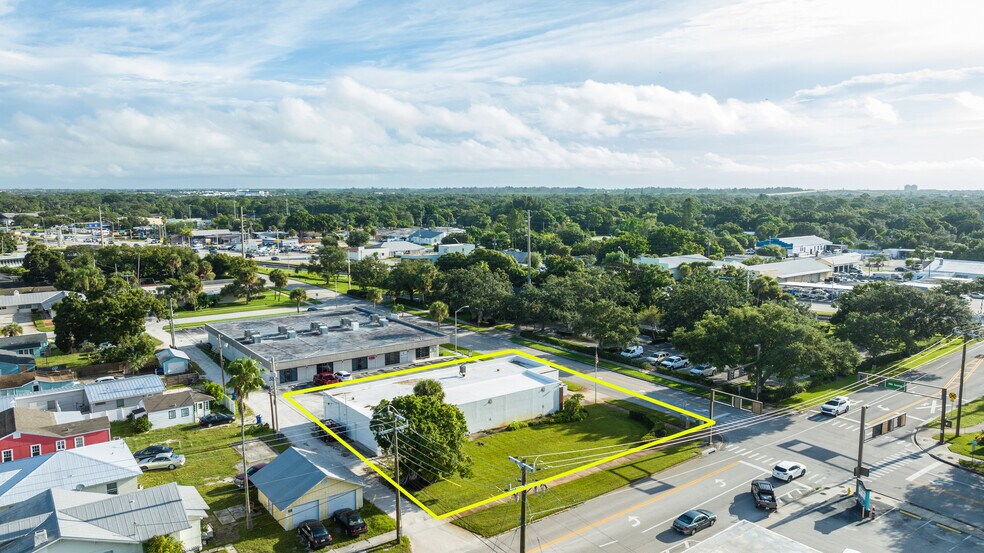 More Photos Of 2315 14th Ave, Vero Beach Medical For Sale