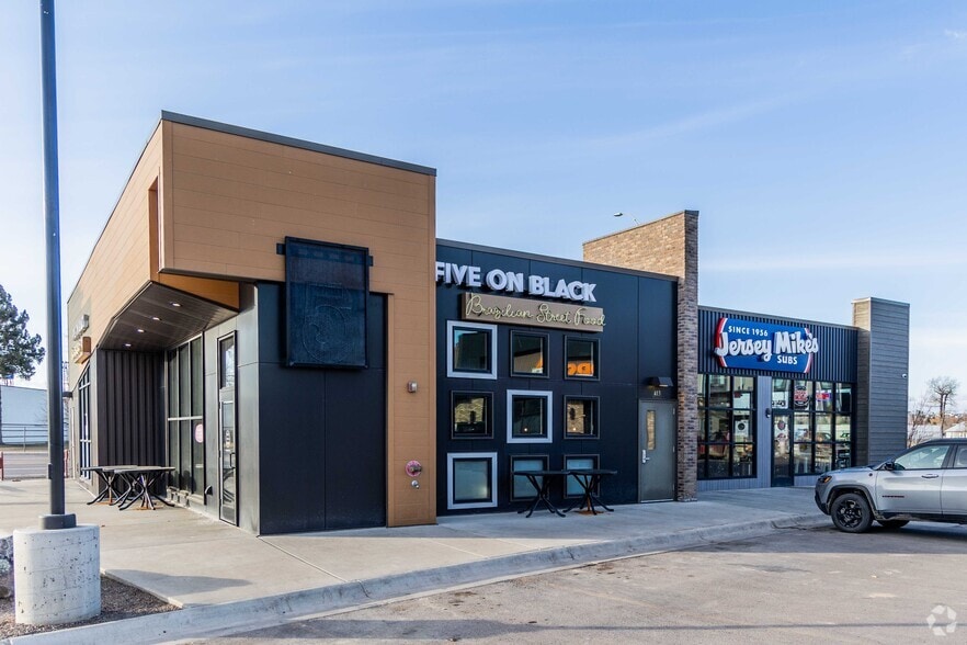 Primary Photo Of 413 3rd St NW, Great Falls Storefront For Sale