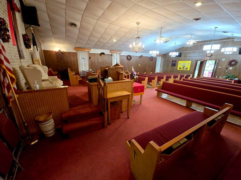 More Photos Of 8856 Greentop Rd, Lincoln Religious Facility For Sale