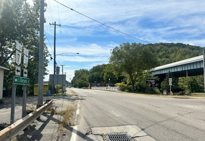 More Photos Of 205 Wells Ave, Wellsville Carwash For Sale