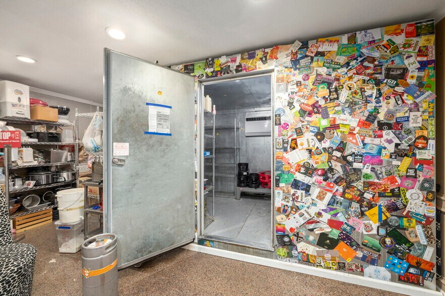 More Photos Of 18541 Mueschke Rd, Cypress Restaurant For Sale