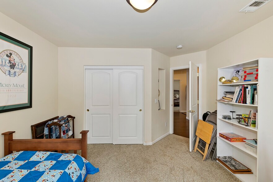 More Photos Of 26288 CA-18, Rimforest Storefront Retail Residential For Sale