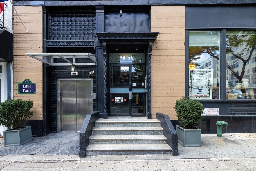 More Photos Of 403-405 Broome St, New York Office For Lease