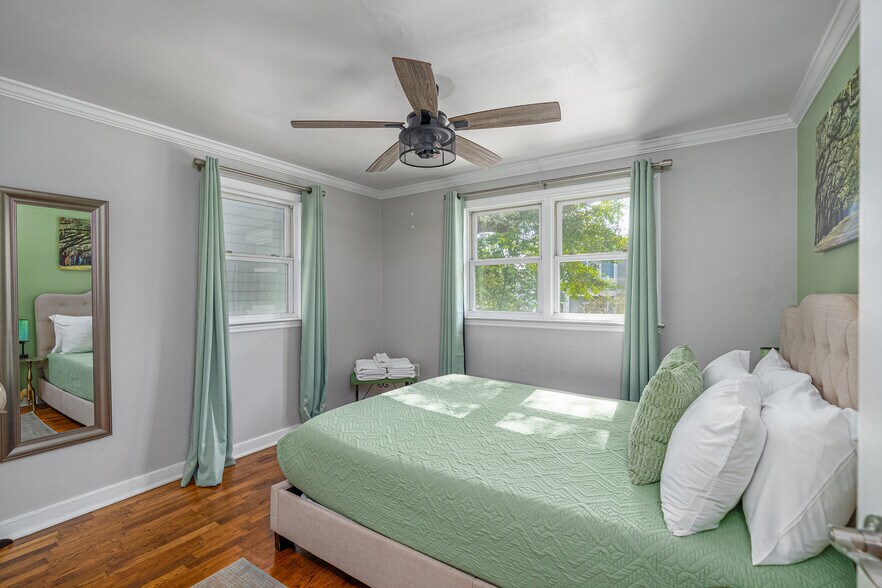 More Photos Of 522 E Bolton St, Savannah Apartments For Sale