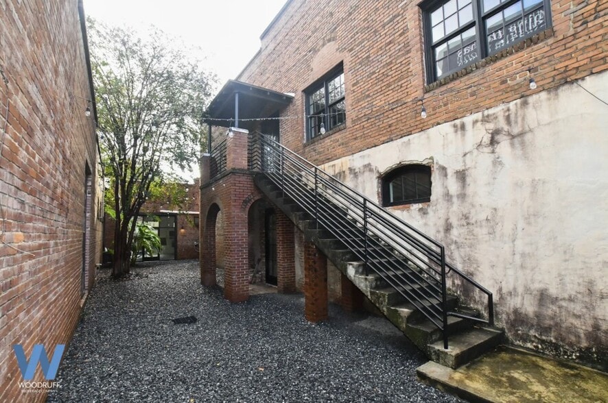 More Photos Of 3500 2nd Ave, Columbus Storefront Retail Office For Lease